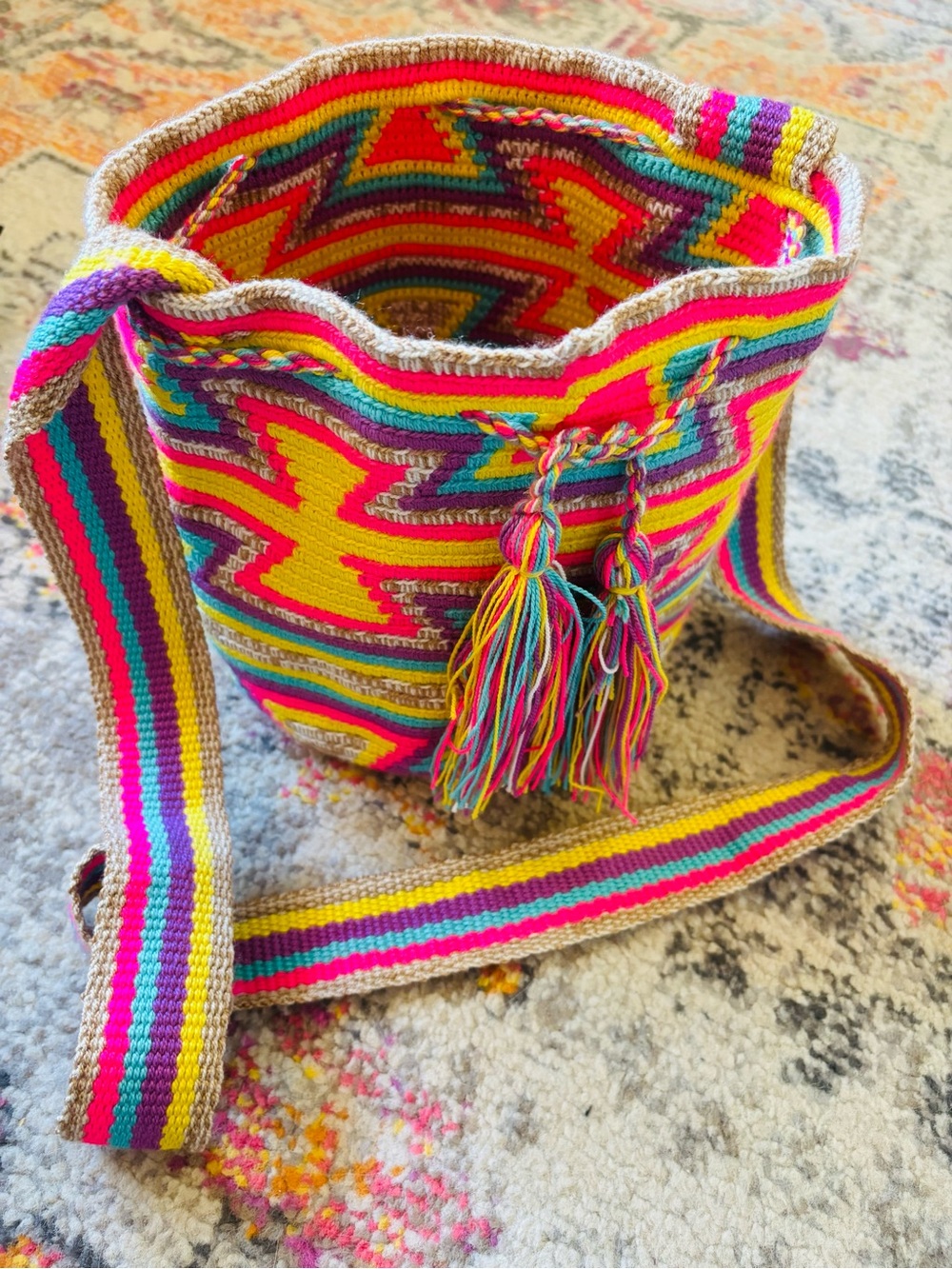 Woven Mochila Crossbody Bag Multicolor Tassel Bucket Purse
